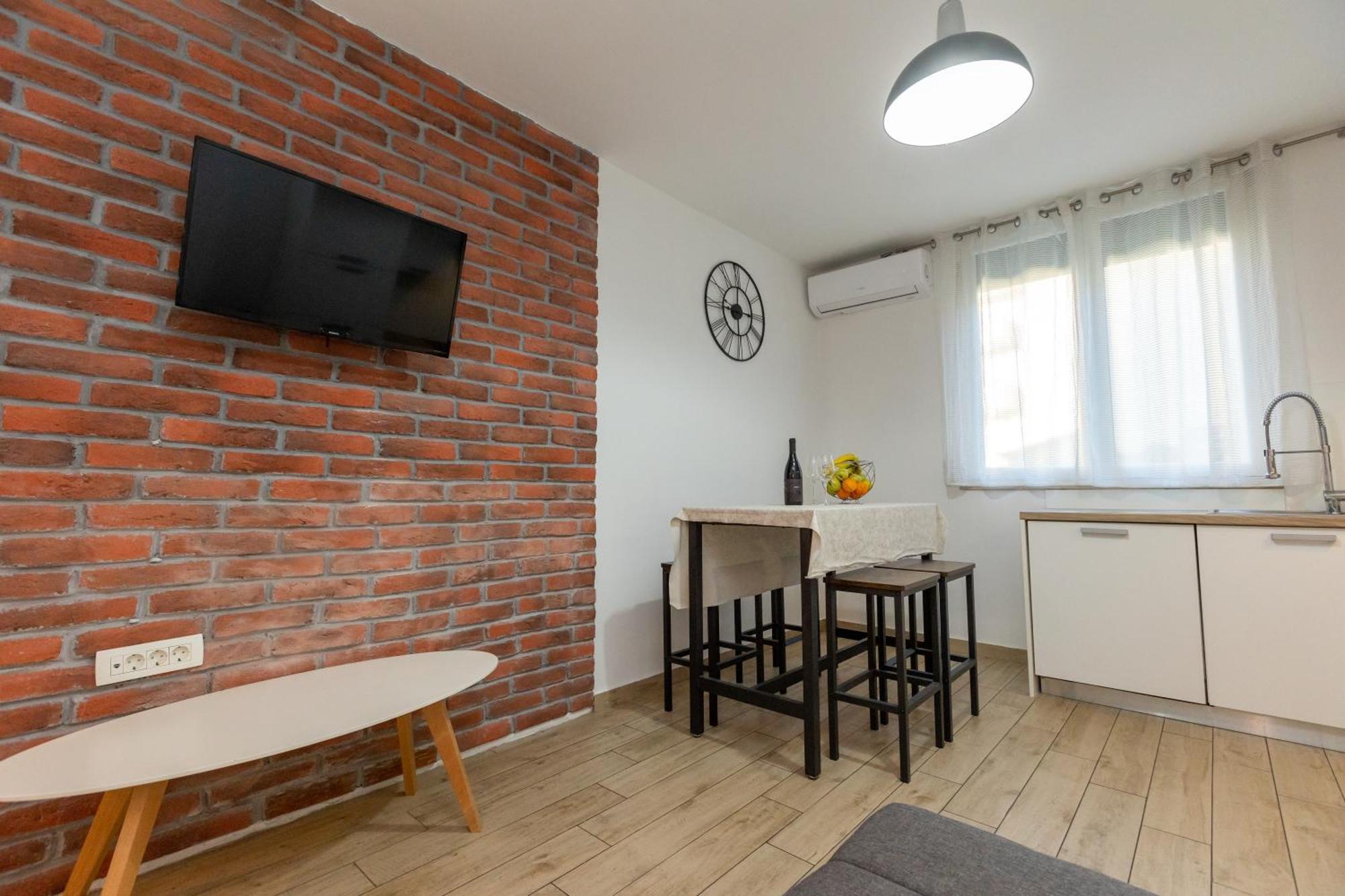 Deluxe Apartment Near The Bridge Zadar Exterior foto