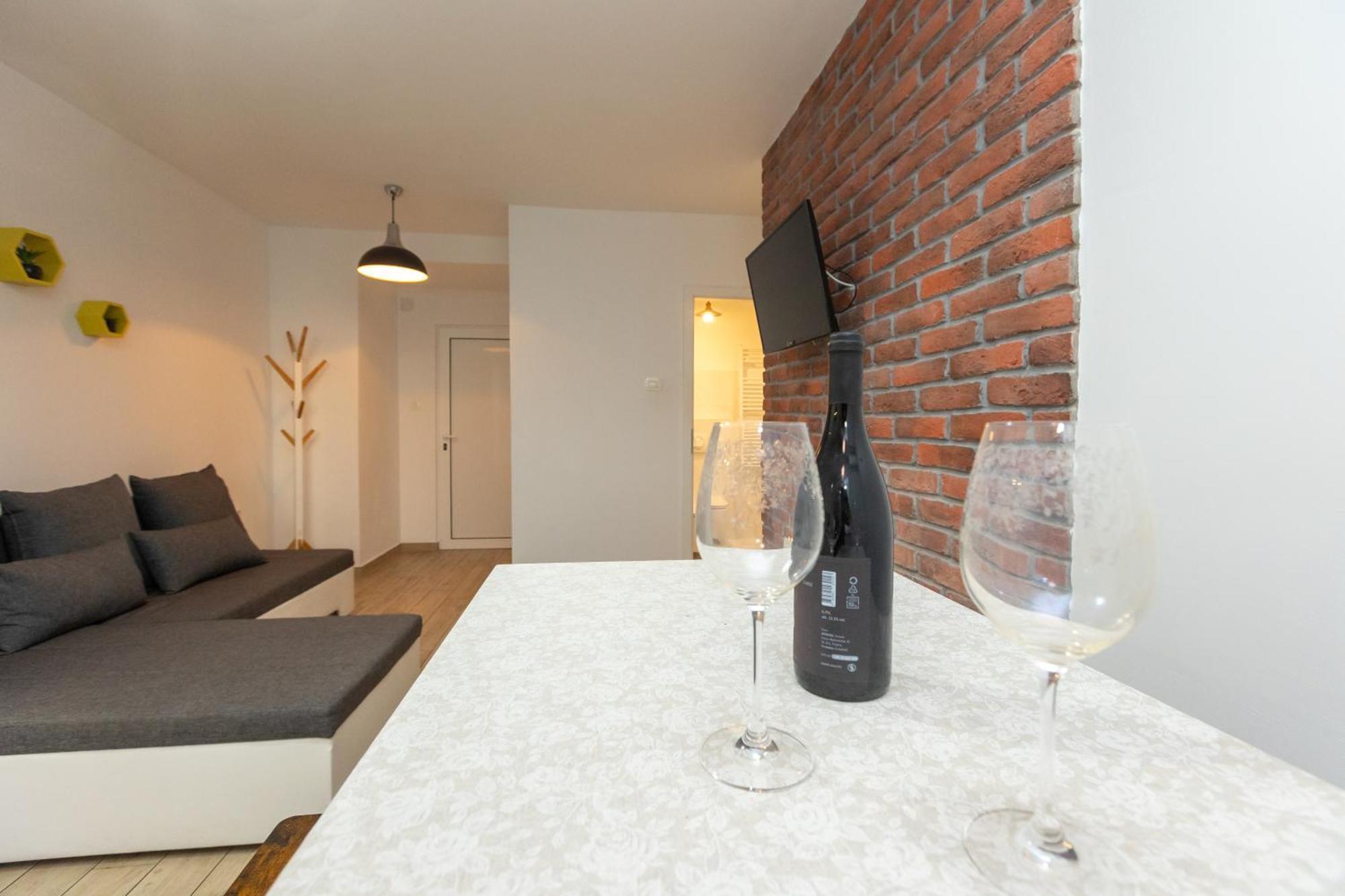 Deluxe Apartment Near The Bridge Zadar Exterior foto